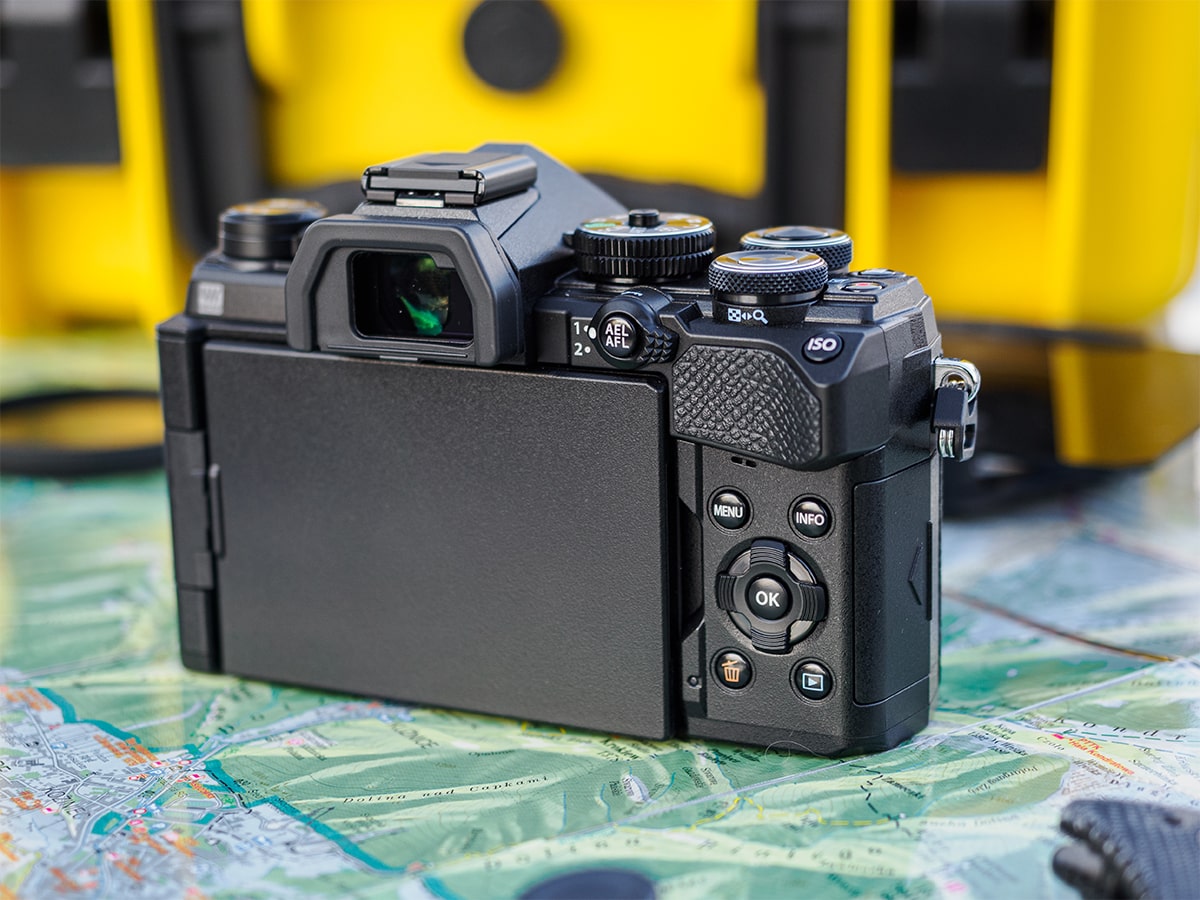 OM System OM-5